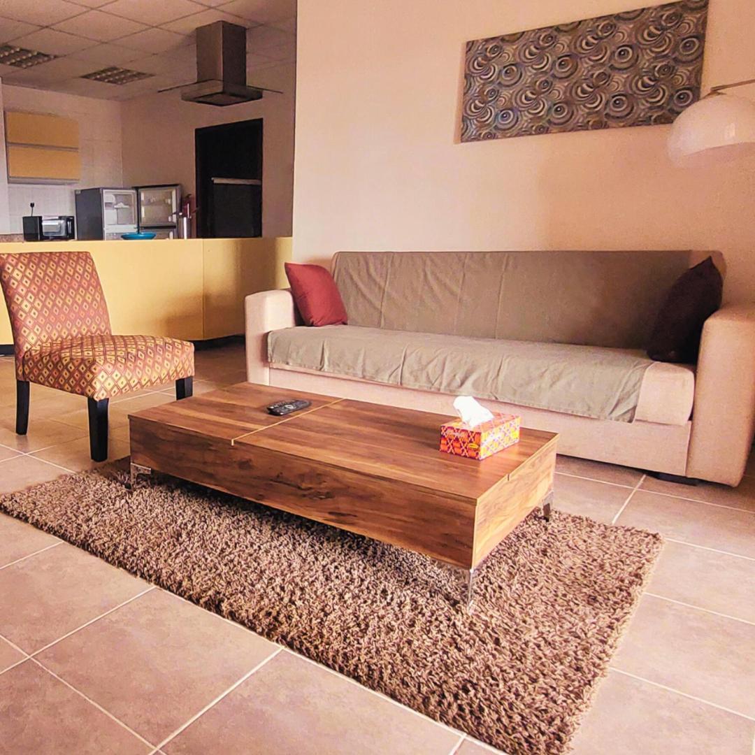 La Casa Baatsona Apts Sakumono المظهر الخارجي الصورة