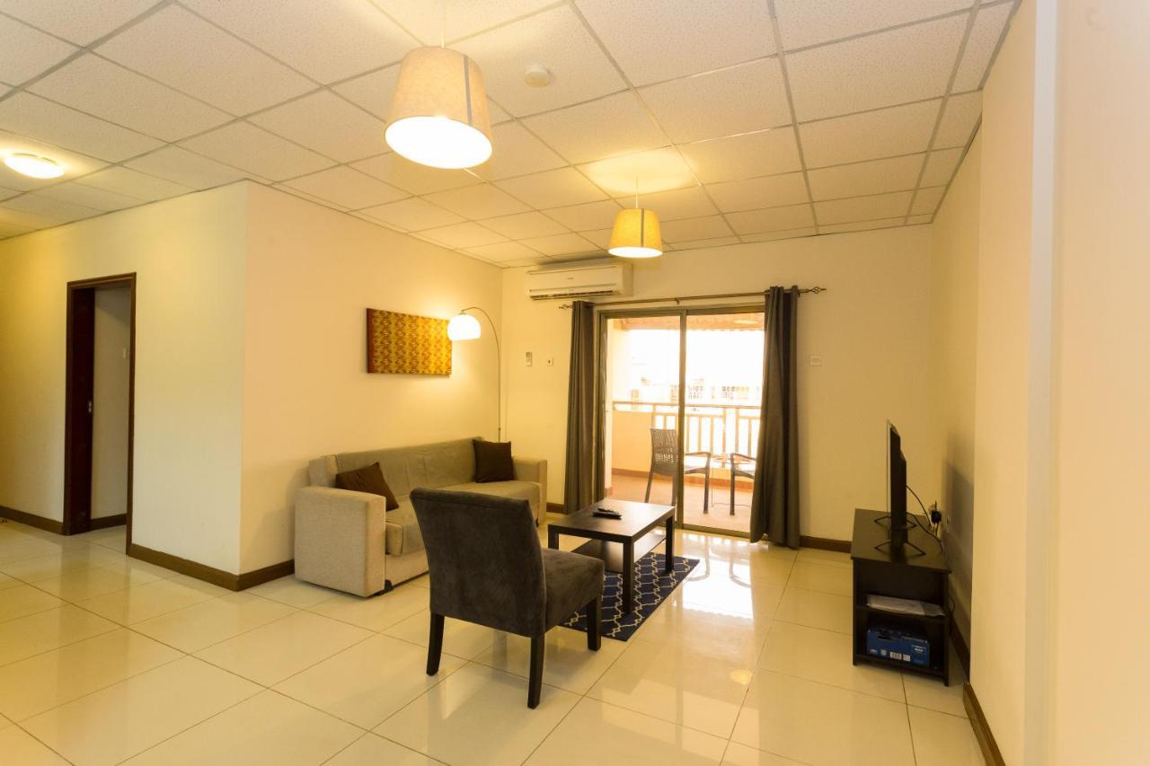 La Casa Baatsona Apts Sakumono المظهر الخارجي الصورة